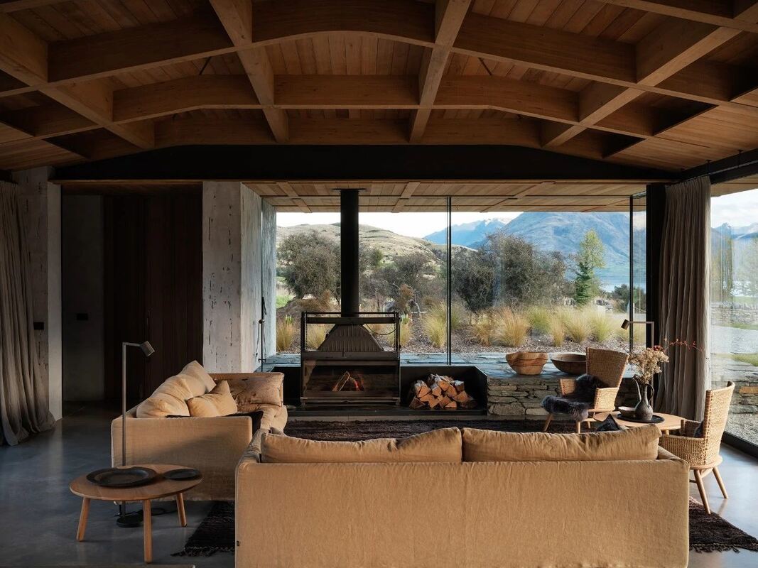 Specialized Interior Design Service for Hotel Villa and Irregular Space ...